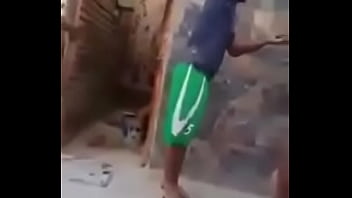 Preview 2 of Xxhxx2 - رجل يطلع طيزه