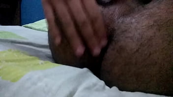 Preview 4 of Peeing In College - Brincando com meu cuzinho