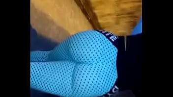 Preview 2 of Sil Band Xxxvideo Full Hd - GOSTOSA SUBINDO A RUA DE LEGGING