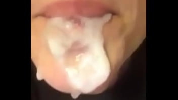 Preview 4 of Indian Aunties Porn Videos - She lets me cum in her mouth