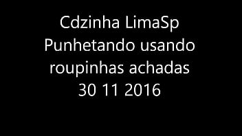 Preview 1 of Evq Adams - Punhetando usando roupinhas achadas 30 11 2016
