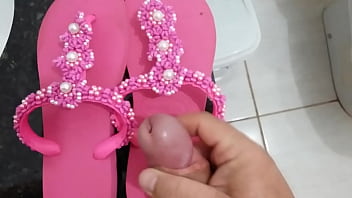 Preview 2 of Gold Sole 57 - havaianas amiga