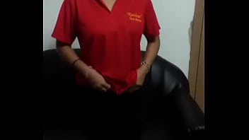 Preview 1 of Perfect Mud - Desi girl showing boobs.... clear audio hindi