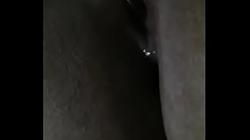 Preview 3 of Mangbubuso Pinayand Fucking - Amiga h&uacute_meda por mi