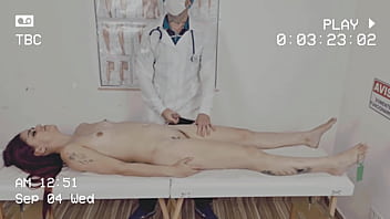 Preview 2 of Skyle Nove Porno - Fantasia cemit&eacute_rio mulher se levanta!