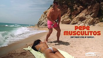Preview 1 of Nude Hd Milf Vids - VIP SEX VAULT -Portuguese babe Noe Milk in beach seduction and sex tutorial