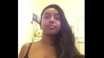 Preview 3 of Anneaux - What is her name Qual nome dela