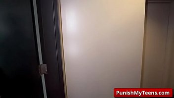 Preview 4 of Dowanload Sex Vedio - Submissived XXX Hammered And Nailed with Becky Sins video-01