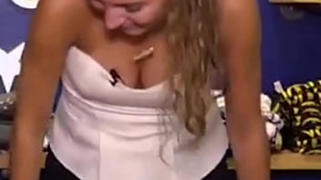 Preview 3 of Xaxsi Vedo Mp3 - chicks in the office barstool tits - cleavage downblouse