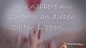 Preview 2 of Horny Mom Anal Forced Sex - Allein vor der Webcam...