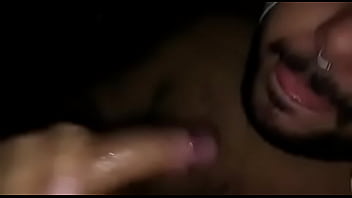 Preview 4 of Bf Xxx Bf Down - Chupando meu vizinho