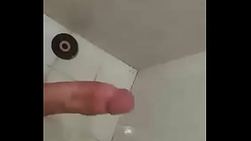 Preview 1 of Bird Cunt - received 949765318498619
