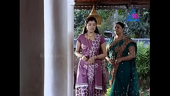 Preview 2 of Dr Wwwxxxxnx Com - malayalam serial actress Chitra Shenoy