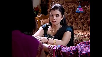 Preview 3 of Mather And Son Xxx Video - malayalam serial actress Chitra Shenoy
