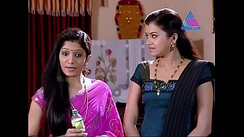 Preview 1 of Mather And Son Xxx Video - malayalam serial actress Chitra Shenoy
