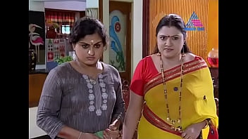 Preview 3 of Films Amazing - Chitra Shenoy mallu Cini Serial Aunty