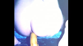 Preview 1 of Kingdom Sek - Putito metiendose una banana