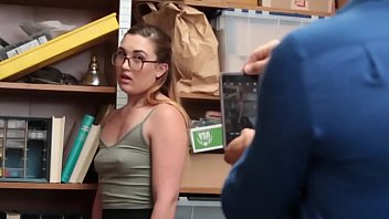 Preview 1 of Automen Ros - Shaved cunt banged with fat cock