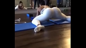 Preview 2 of Kristi Klenot First Time - Gracyanne barbosa safada de quatro muito arreganhada