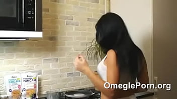 Preview 3 of Wrasler Girls Sex - Gayana - My Armenian girlfriend