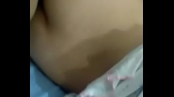 Preview 2 of Mom Skeeo - Comendo minha namorada na praia