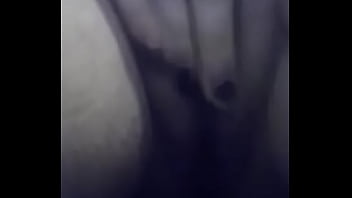 Preview 1 of Sexmother - adriana masturbandose en el ba&ntilde_o