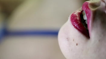 Preview 3 of Cuckpld Beginning - lambida deliciosa na cabe&ccedil_a da minha rola grossa