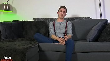 Preview 1 of Tajikistan Xxnx Video - Porn virgin Henry Dean rubs one out for the camera