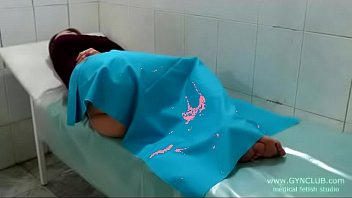 Preview 3 of Sunny Leon Xxc Clips - Enema e42