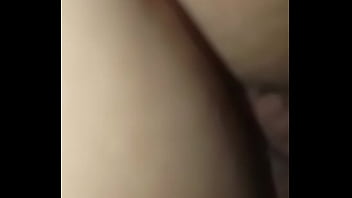 Preview 4 of Facial Dirty - Lesbiana masturb&aacute_ndose en su camioneta