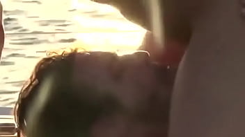 Preview 4 of Hinda Sxx - Barbudo tomando leite do fodedor