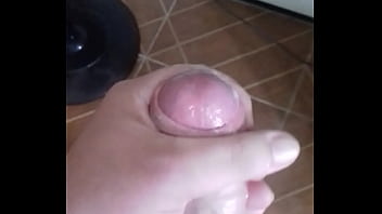 Preview 3 of Massage Muscle Gay - Novinho se Masturbando para Amigo!