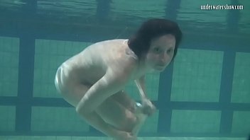 Preview 2 of Big Tit Cop - New teen on underwatershow