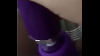 Preview 3 of Massage Sex Oil Videos - Esposa jugando con su juguete