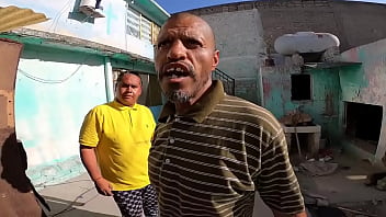 Preview 4 of Masaj Xnxx Hd - Rapando desconocidos -El Rey de las Bromas