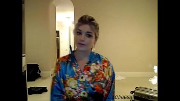 Preview 3 of Sara Jaye Hd - There Is Something About Girls In A Kimono...