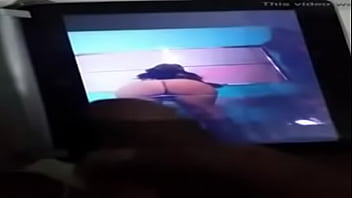 Preview 1 of Aswriya Rain Actor - mostrando el culo a un chico   XVIDEOSCOM