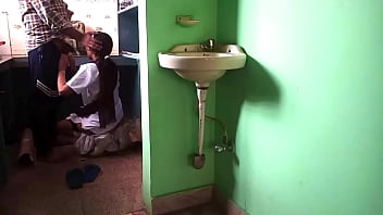 Preview 4 of Tchad Xvideos - Indian Couples Sex In Kitchen