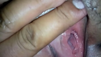 Preview 3 of Beg Alexis - Saboreando la concha peluda y sabrosa de claudia