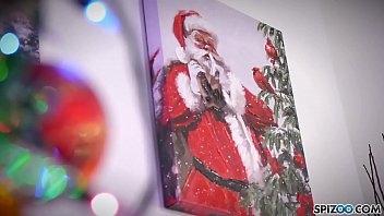 Preview 1 of Mom Young Boy Fuking Video - Spizoo - Watch Jessica Jaymes fucking Santa Claus,  big boobs