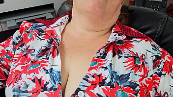 Preview 3 of Sexy Milf Annae