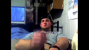 Preview 1 of Pleas Dont Creampie - Hot hunk stroking his cock