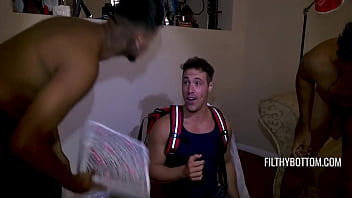 Preview 2 of 4k Poeno - Petite Delivery Twunk Gangbanged In The Dark By A Frat | FilthyBottom