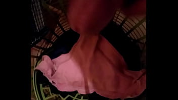 Preview 2 of Sex Balloon Massage - Presente de natal na calcinha da sogra