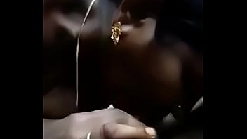 Preview 4 of Pusy Hair Remove - Tamil Village Aunty sucking cock