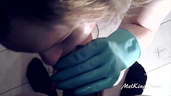 Preview 2 of Piper Peri Cleans - MelKingPoint: Plastic Gloves