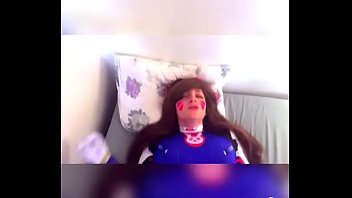 Preview 2 of Sani Lion Porn Video - Fel Milkymoe estrenando cosplay