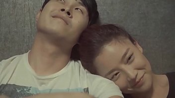 Preview 4 of Cewek Virgin - My wife&#039_s uncle (2016) KR 720p