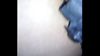Preview 3 of Borracho Dormido En La Calle - VID 20171223 032523