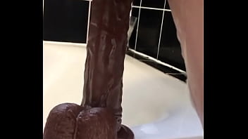 Preview 2 of Amateur Swwingers - trim.5F27756B-C467-4229-9470-3016857216C7.MOV
